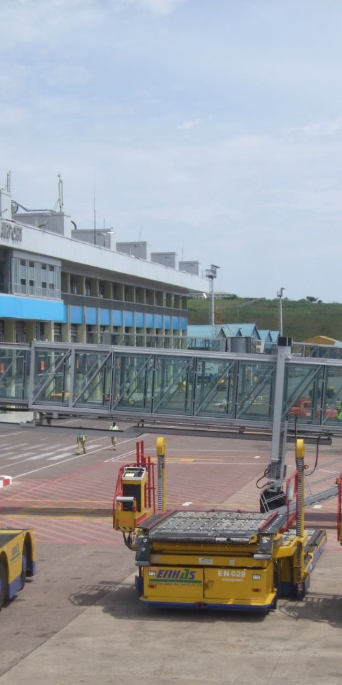 Transport options near Entebbe/Kampala Intl Airport, UG