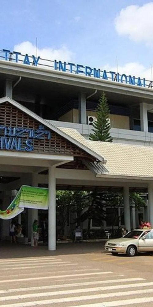 Hotel transfer shuttle near Wattay Airport