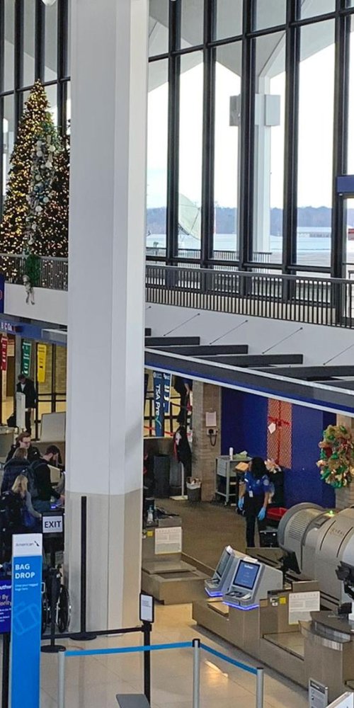 Hotel Shuttle at Memphis Intl Airport