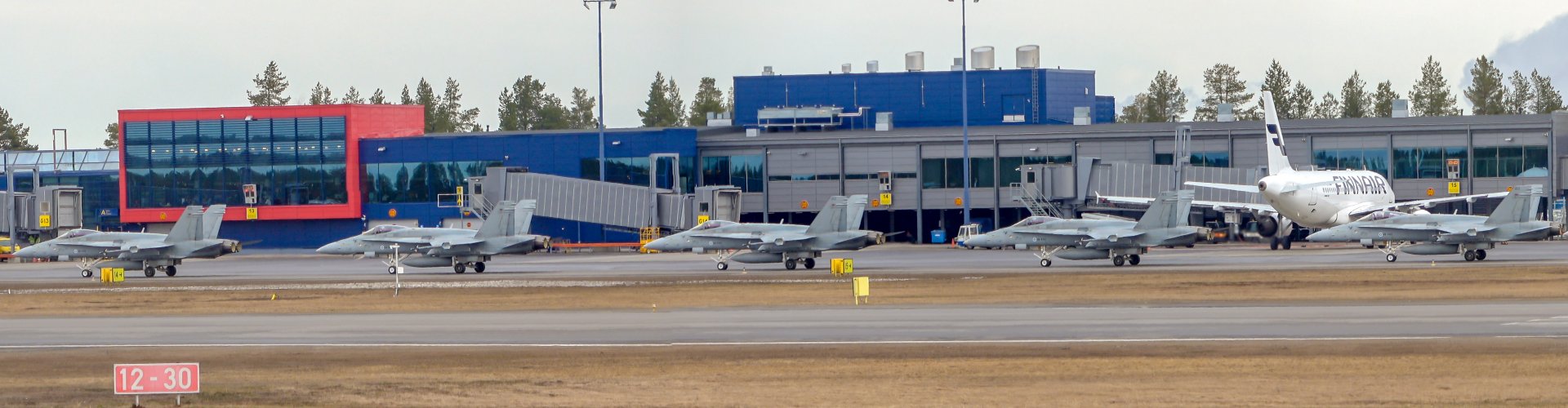 Oulu Airport hotel exterior