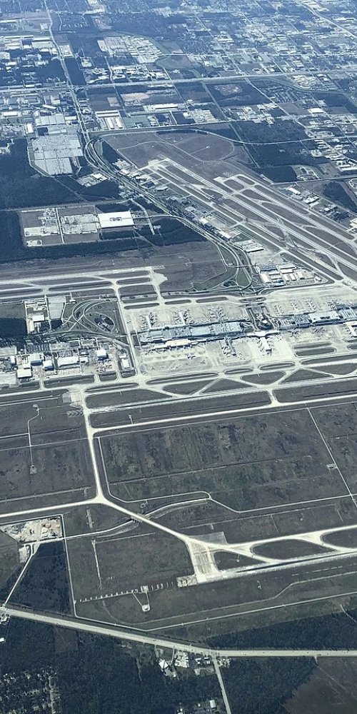 Hotel shuttle bus at George Bush Intercontinental Airport, TX, US